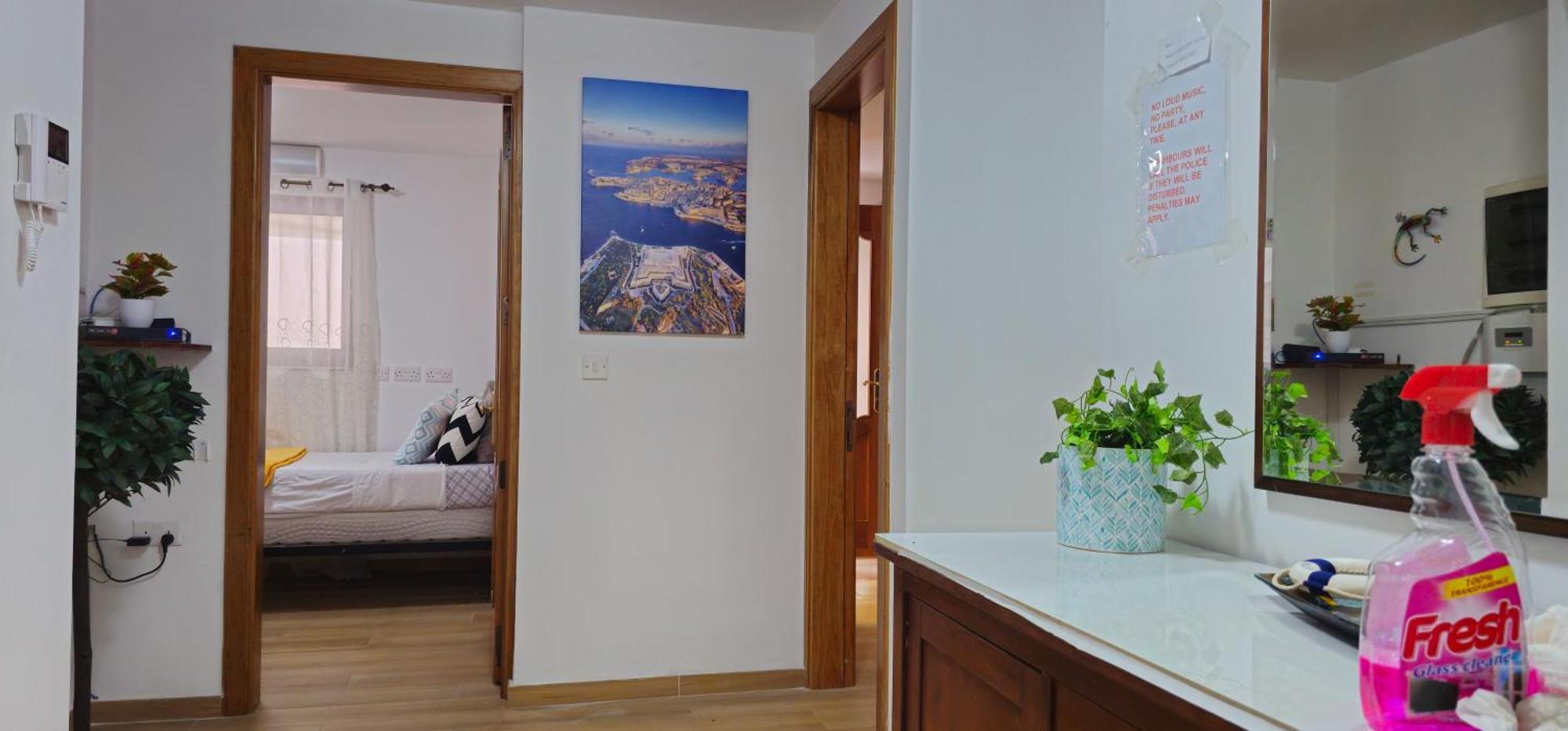 3 Floors Villa On Promenade 4 Bedrooms 3 Bathrooms Σλιέμα Εξωτερικό φωτογραφία