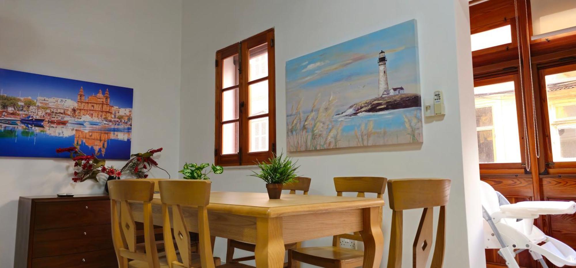 3 Floors Villa On Promenade 4 Bedrooms 3 Bathrooms Σλιέμα Εξωτερικό φωτογραφία