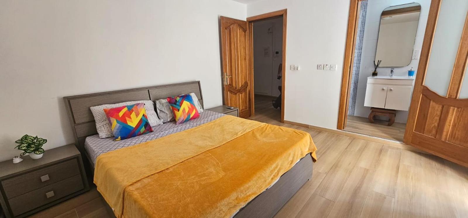 3 Floors Villa On Promenade 4 Bedrooms 3 Bathrooms Σλιέμα Εξωτερικό φωτογραφία
