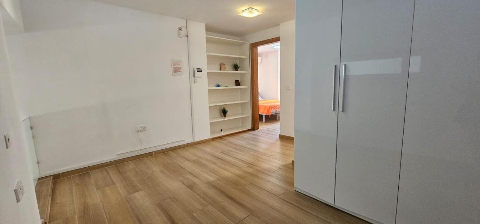 3 Floors Villa On Promenade 4 Bedrooms 3 Bathrooms Σλιέμα Εξωτερικό φωτογραφία